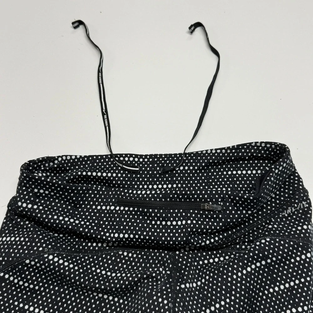 Nike Leggings Womens Medium Measures 27x29 Black White Dot Print Dri-FIT Running